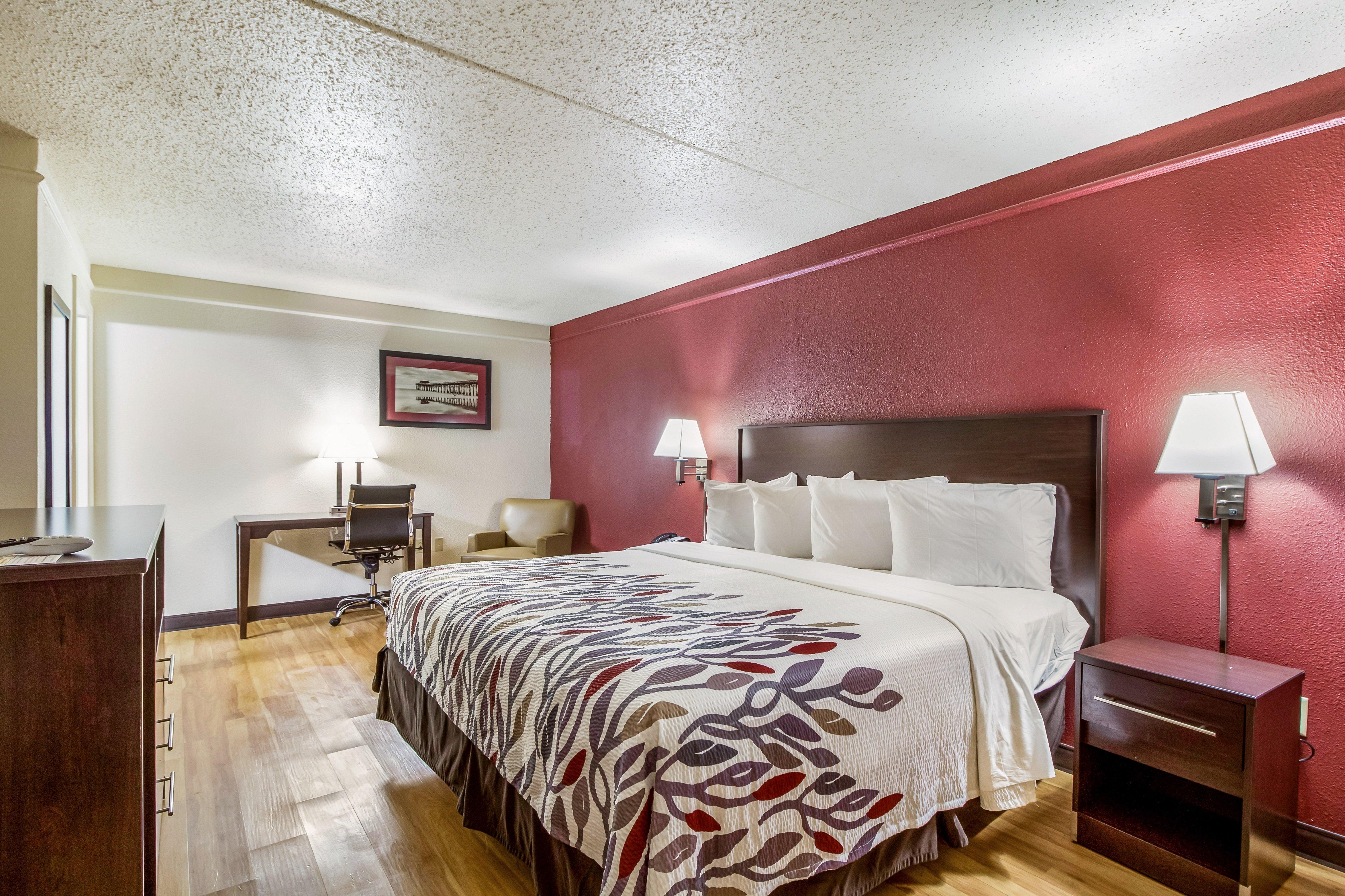 Red Roof Inn Houston East I-10 Eksteriør billede
