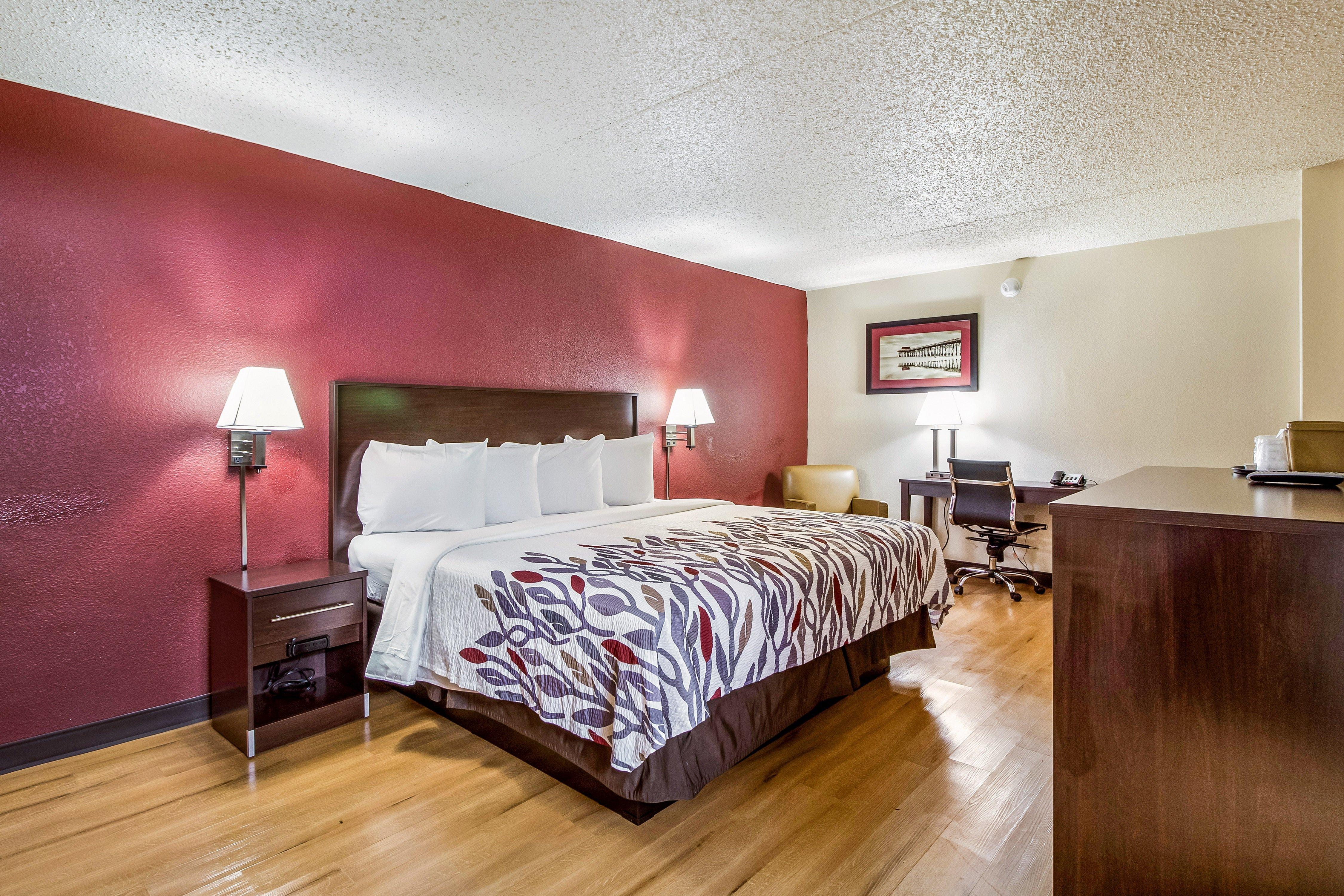 Red Roof Inn Houston East I-10 Eksteriør billede